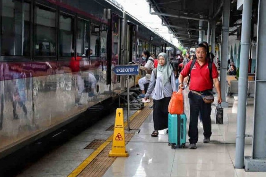 Pemprov Kalbar Fokus Infrastruktur Jalan Pesaguan Kendawangan Dorong Ekonomi Daerah Berkelanjutan