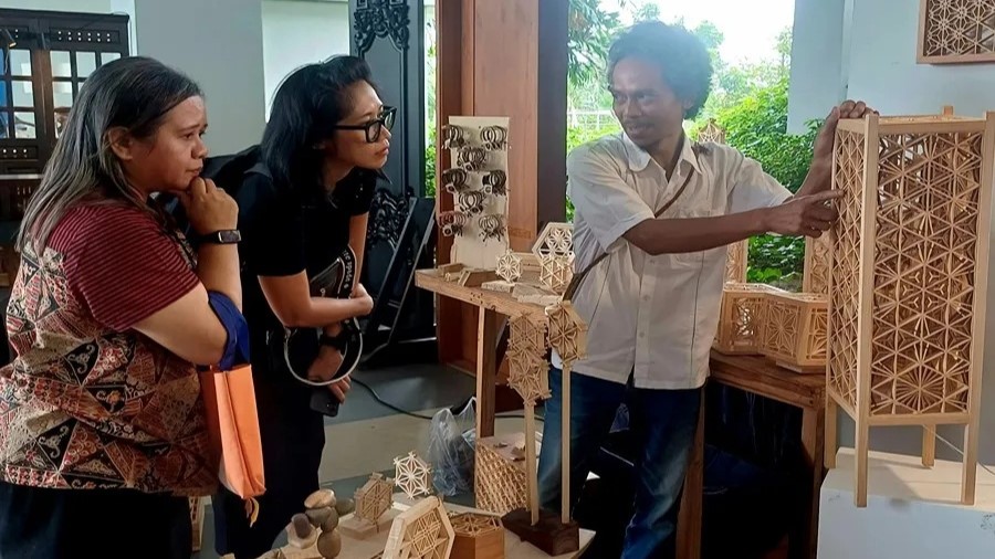 Pameran Mebel Anak Bangsa Tingkatkan Daya Saing UMKM Jawa Timur