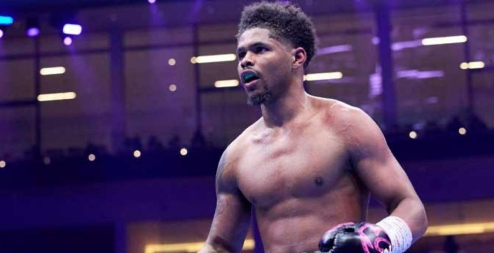 Juara Dunia WBO Shakur Stevenson Tantang Juara UFC Ilia Topuria Bertinju