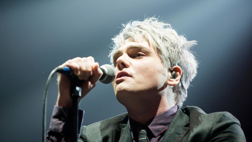 Profil Gerard Way: Dari Komikus ke Ikon Musik Rock