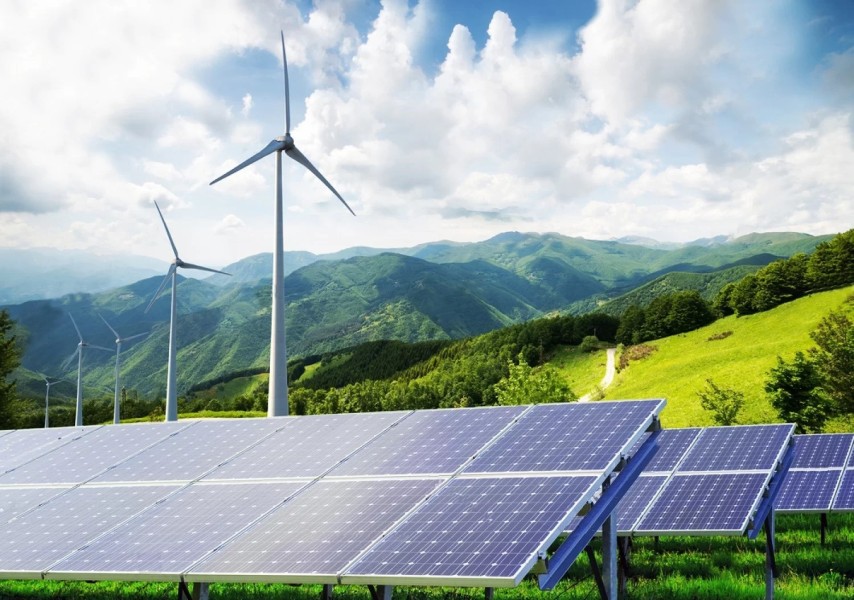 Keunggulan Energi Terbarukan Harus Diimbangi Dengan Mitigasi Risiko
