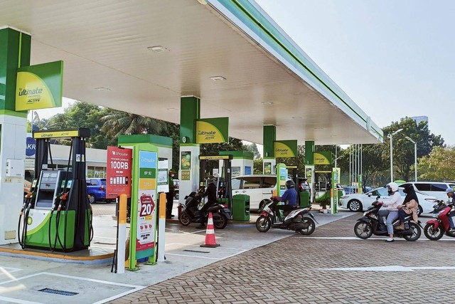 PT Aneka Petroindo Raya Turunkan Harga BBM RON 92, Kini Rp 13.200 per Liter