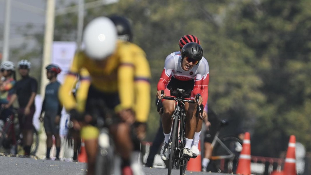 Atlet Balap Sepeda Indonesia Sukses Raih Emas Pertama ASEAN Para Games
