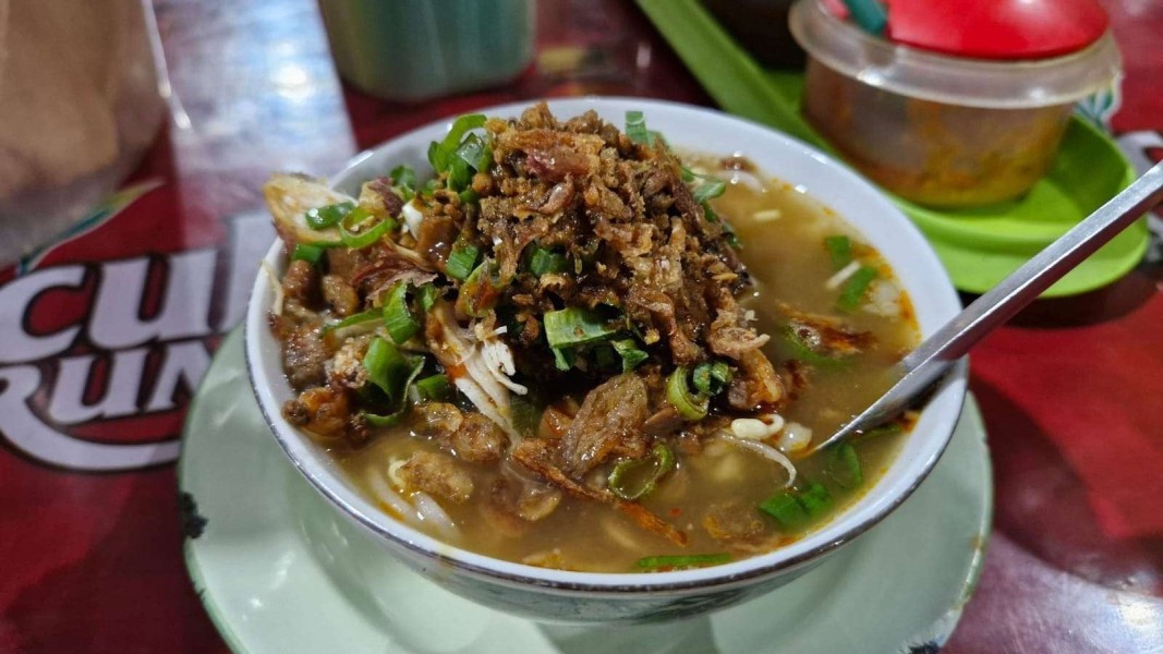 Nikmati Lezatnya Soto Tauco Tegal, Destinasi Kuliner Paling Populer