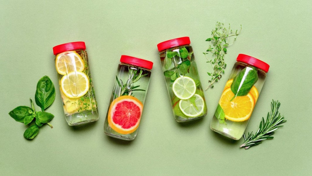 Infused Water Segar yang Mudah Dibuat untuk Gaya Hidup Sehat Sehari-hari