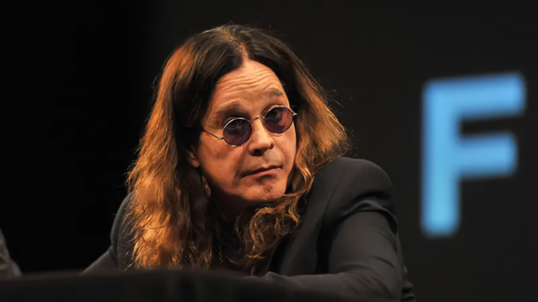 Karier Ikonik Ozzy Osbourne Tak Lekang oleh Zaman