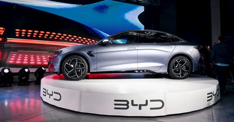 BYD Revolusi Industri EV dengan Fitur Mengemudi Otonom Terjangkau, Siap Tantang Tesla