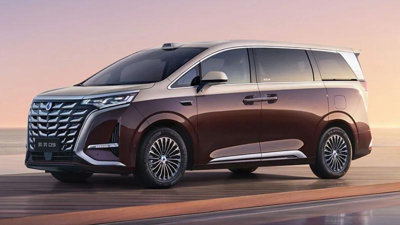 Denza D9 BYD Buka Era Baru Mobil MPV Premium Listrik di Indonesia
