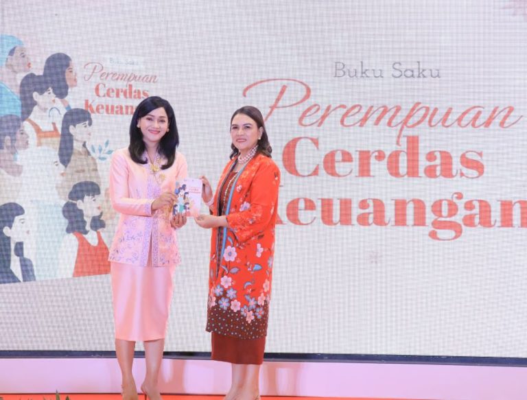 OJK Luncurkan Buku Saku Perempuan Cerdas Keuangan: Dorong Literasi dan Inklusi Keuangan Wanita Indonesia