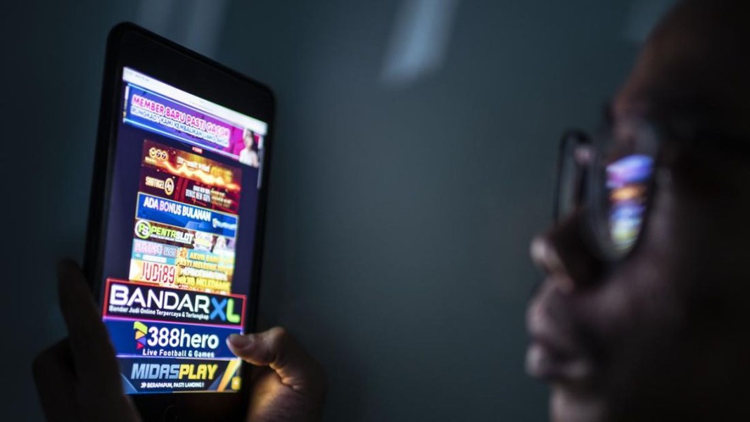 Ibas: Berantas Judi dan Pinjaman Online Ilegal untuk Ruang Digital Aman
