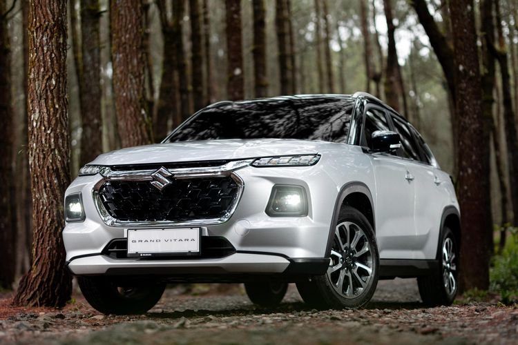 Suzuki Grand Vitara Tawarkan Diskon Besar Menarik
