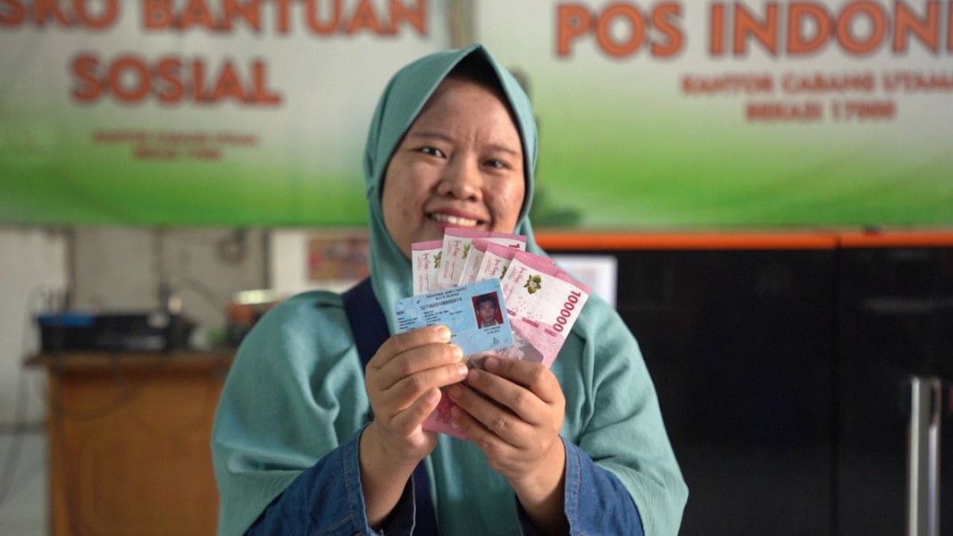 Pencapaian Signifikan Pos Indonesia: Penyaluran Bansos di Bekasi Capai Target