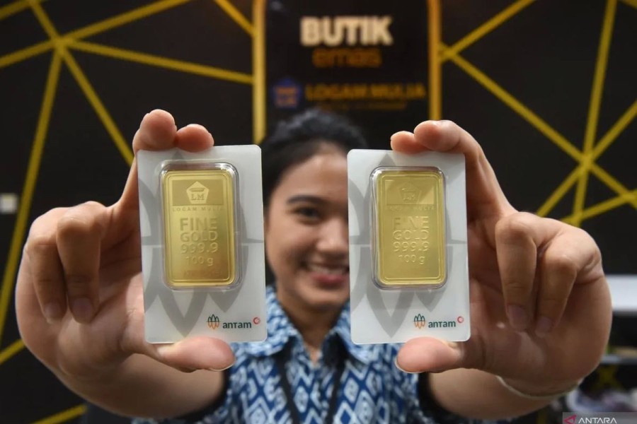 Harga Emas Antam Hari Ini Naik Rp 8.000 Per Gram