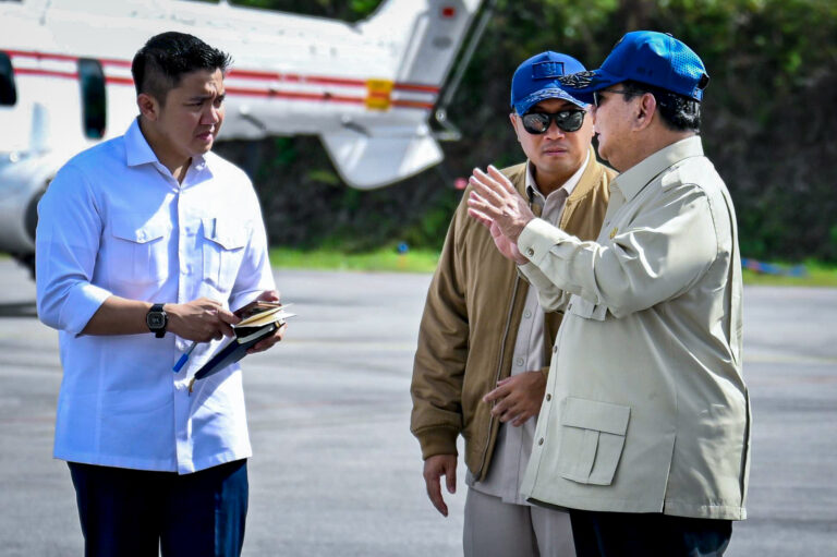 Prabowo Tegaskan Status Darurat Banjir Sumatra Masih Memadai