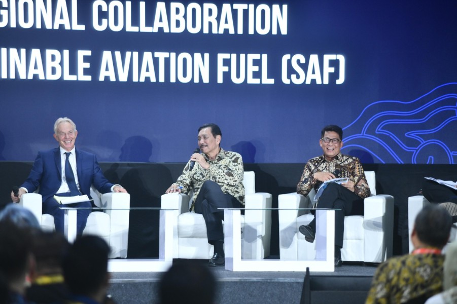 Terbang Tinggi dengan Pertamina: Inovasi Sustainable Aviation Fuel untuk Indonesia