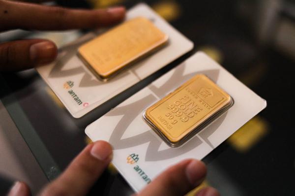 Harga Emas Antam 1 September 2025 Turun Tipis