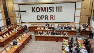 DPR dan Pemerintah Bahas RUU Penyesuaian Pidana untuk Reformasi KUHP