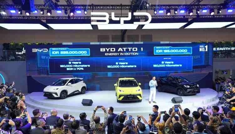 BYD Atto 1 Ramaikan GIIAS 2025 Indonesia