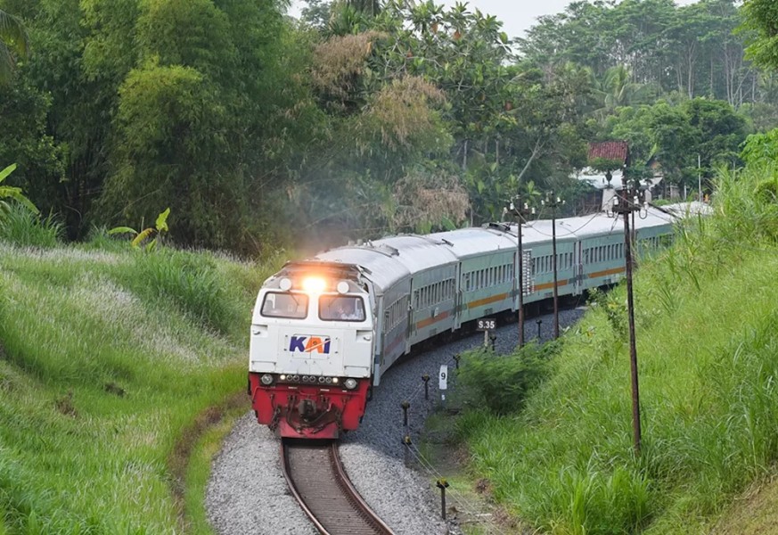 Kereta Api Tawarkan Pemesanan Tiket Lebih Dekat dengan Keberangkatan