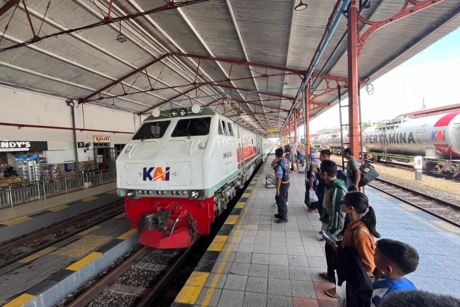 KAI Daop 7 Madiun Normalisasi Jalur Tingkatkan Kecepatan Kereta Api