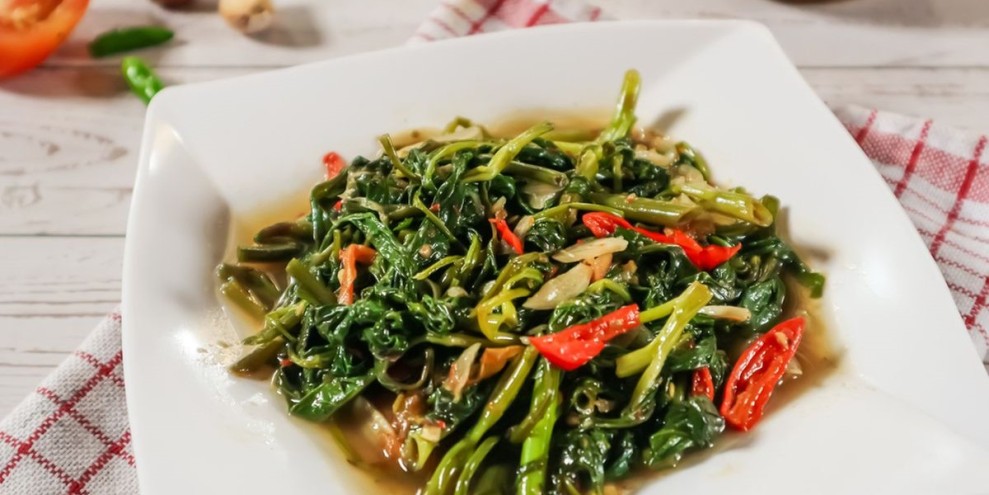 Tumis Kangkung Pedas Manis Lezat dan Praktis untuk Menu Harian