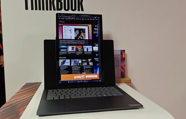 Lenovo Pamerkan Ekosistem AI Lengkap untuk Produktivitas Masa Depan