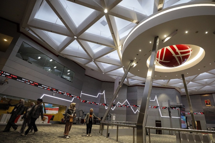Saham Pilihan Hari Ini dan Target Harganya