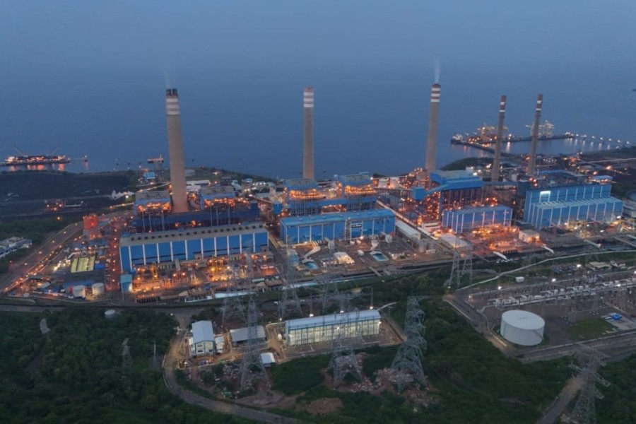 Perkuat Tulang Punggung Kelistrikan: PLN Sukses Energize GISTET & SUTET 500 kV Paiton