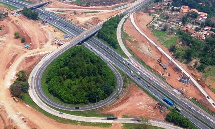 Jasa Marga Pacu Pembangunan Tol Japek Selatan Capai 72 Persen