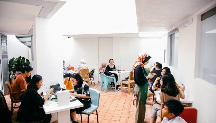 Berburu Kuliner Hemat di Bandung, Ini 7 Rekomendasi Tempat Makan Andalannya