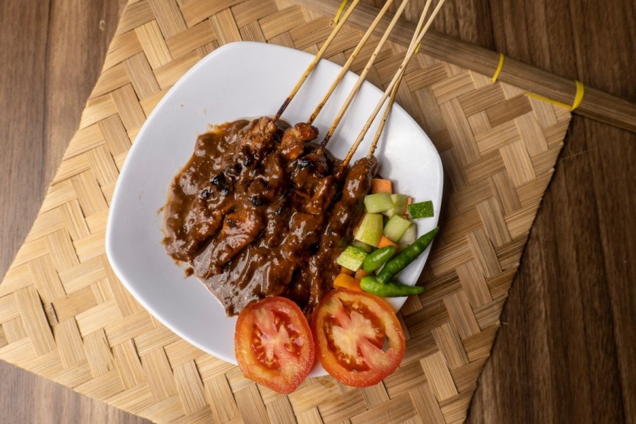 10 Pilihan Sate Ayam Enak di Madura Terpopuler dengan Rasa Autentik yang Wajib di Coba Pecinta Kuliner