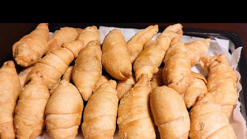 5 Resep Pisang Molen Renyah Empuk, Camilan Favorit Keluarga