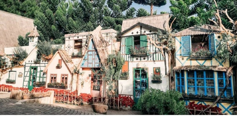 10 Tempat Wisata di Lembang yang Lagi Hits dan Terbaru 2025