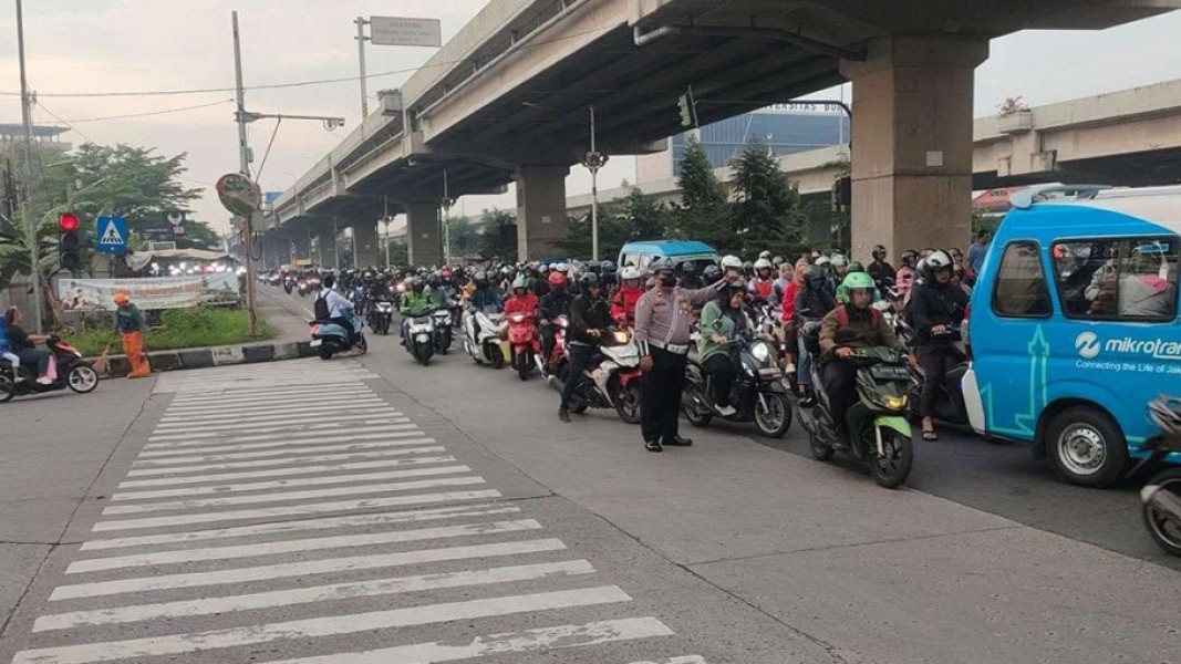 Aturan Ganjil Genap Jakarta Tetap Berlaku Normal Walau Bulan Puasa Senin 23 Februari 2026