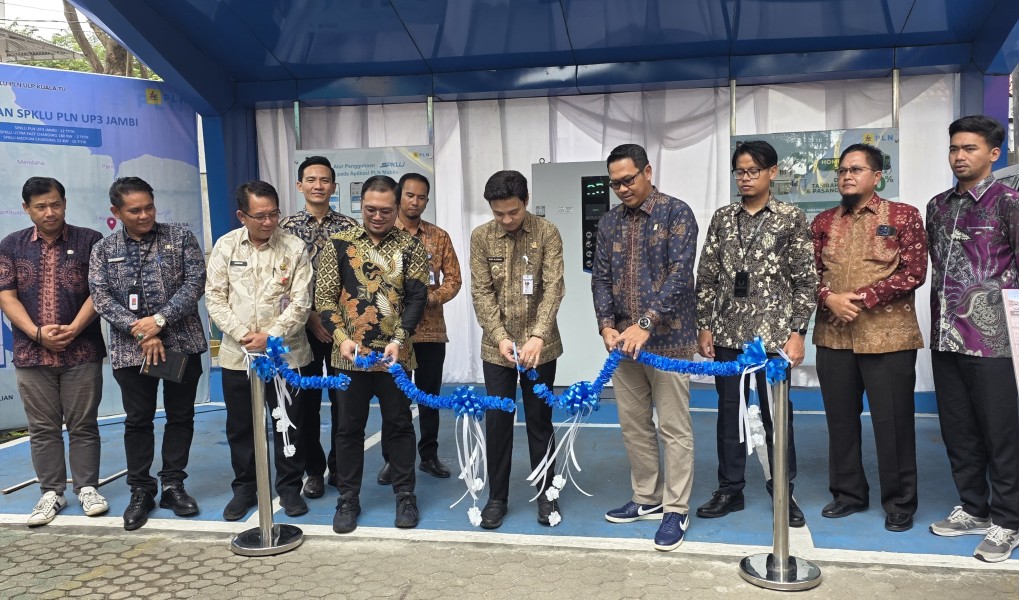 PLN Dorong Pengembangan Ekosistem Kendaraan Listrik di Jambi melalui PLN Mobile Smart Mobility Day