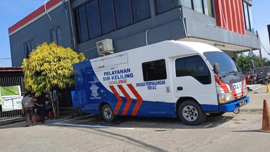 Layanan Samsat Keliling di Jadetabek Mempermudah Warga Bayar Pajak Kendaraan