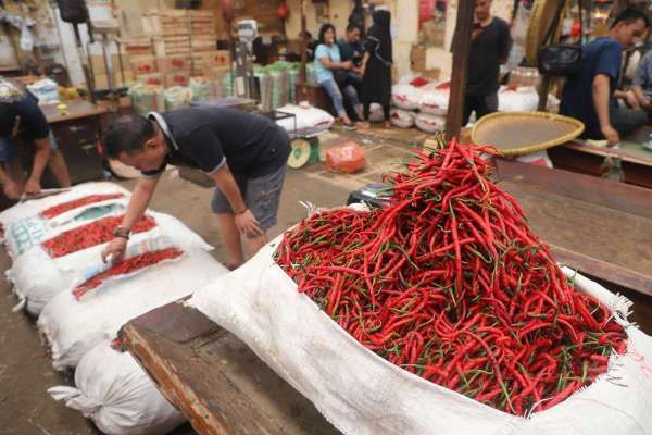 Harga Sembako Jelang Akhir Pekan Naik, Beras dan Cabai Jadi Pemicu