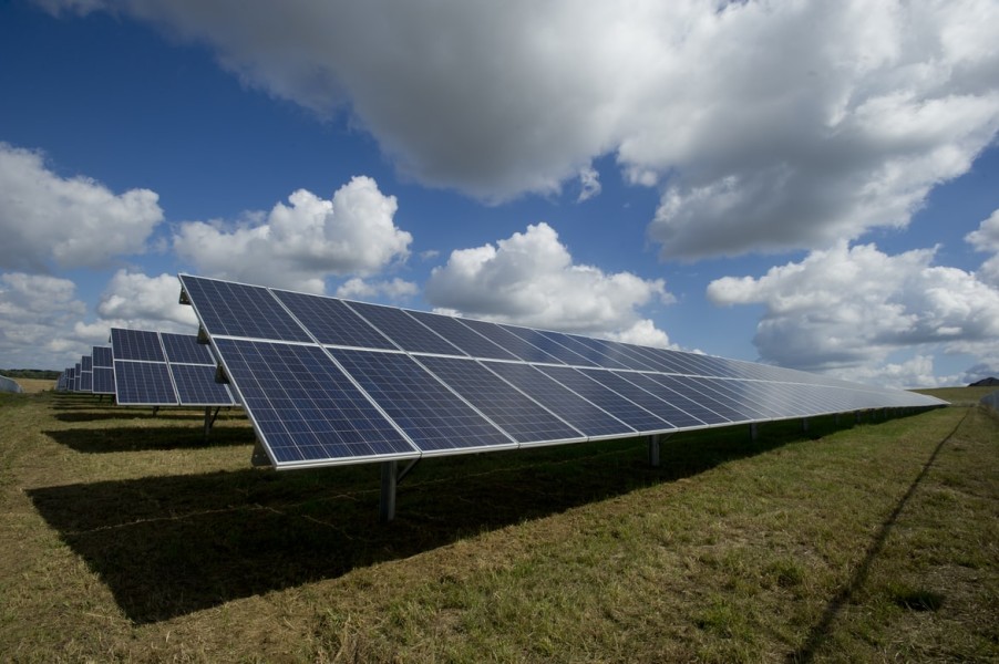 Indonesia Jadi Pusat Energi Terbarukan