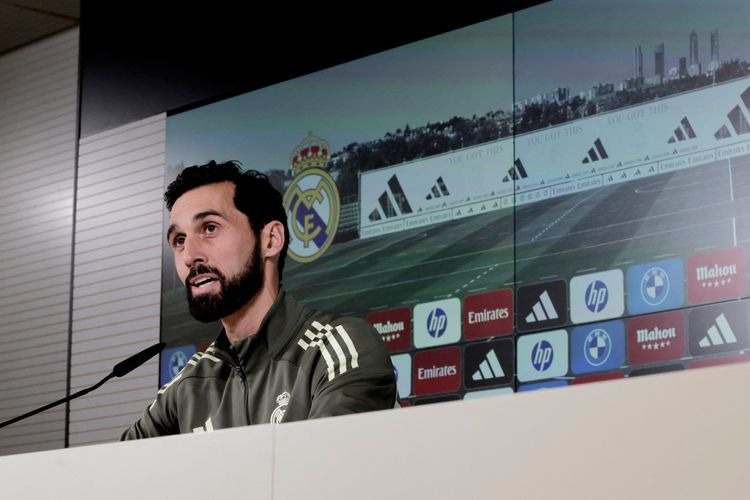Strategi Komunikasi Alvaro Arbeloa Pulihkan Harmoni Ruang Ganti Real Madrid