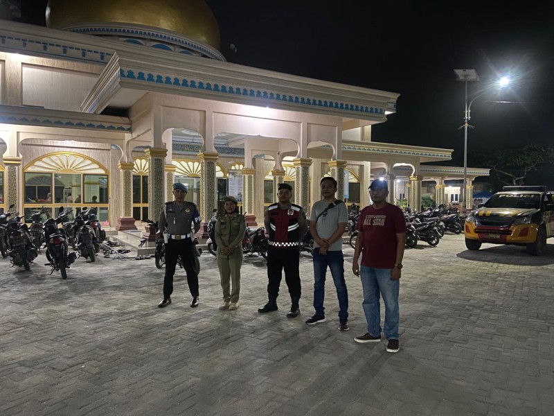 Patroli dan Pengamanan Meningkat di Bulan Ramadhan: Polres Batubara Pastikan Keamanan Sholat Tarawih