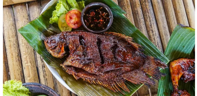 Rekomendasi Pilihan Tempat Makan Ikan Bakar di Banyuwangi untuk Keluarga