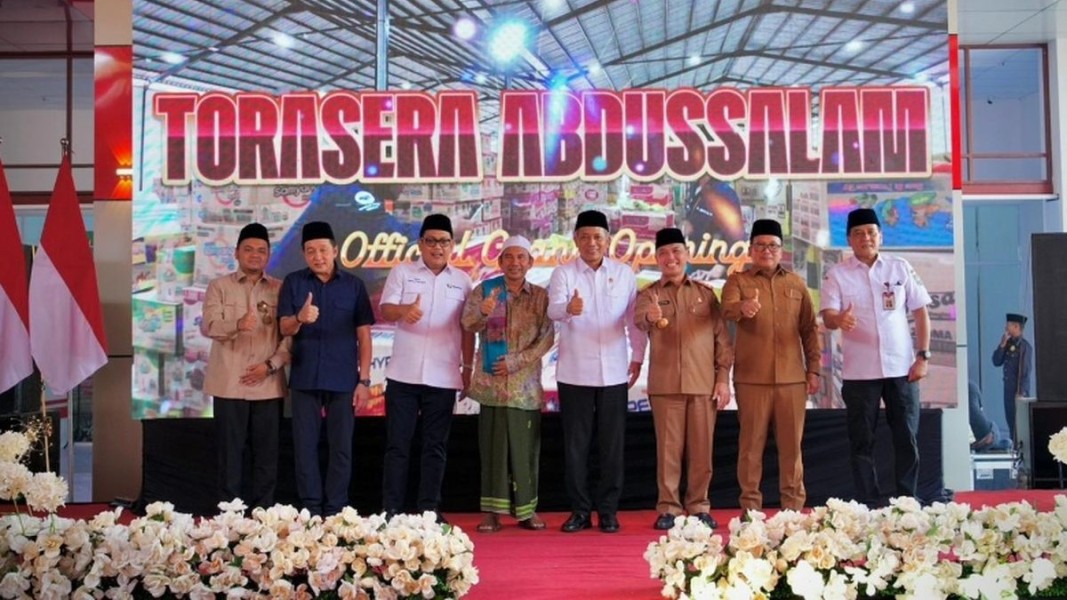 Menkop Resmikan Torasera Kubu Raya, Dorong Kopdes Merah Putih Nasional