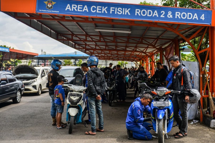 Pajak Kendaraan Daerah Dibandingkan, Warga Soroti Kebijakan
