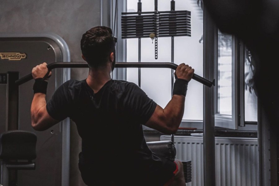 Kelompok yang Perlu Waspada Saat Olahraga Selama Puasa Menurut Dokter