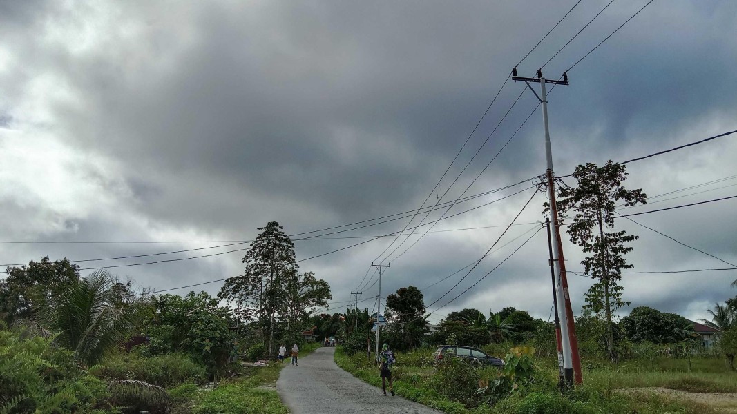 BMKG Peringatkan Kondisi Cuaca Labil, Warga Mimika Harus Tetap Berhati-hati