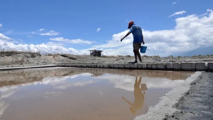 KKP Fokus Pada Pemulihan Tambak Garam Aceh Pasca-Banjir Sumatra