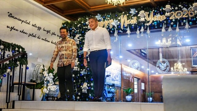 Seskab dan Wagub Jatim Perkuat Pembangunan Infrastruktur Strategis Nasional