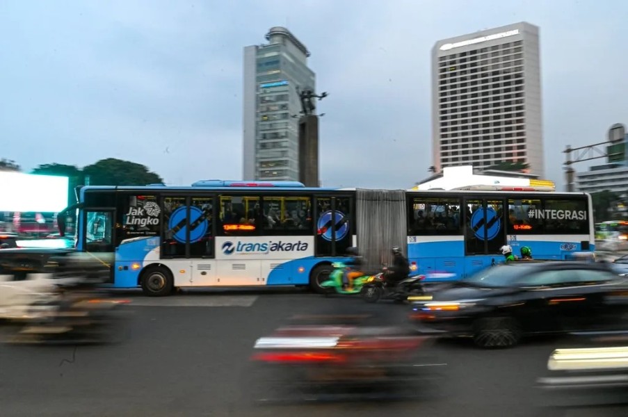 Transjakarta Rayakan Ulang Tahun ke-12 dengan Tarif Rp12 Aplikasi Digital
