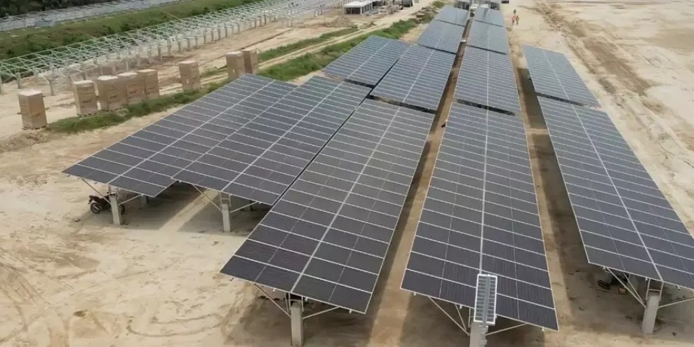 PLTS 100 GW Dorong Pertumbuhan Industri Dalam Negeri