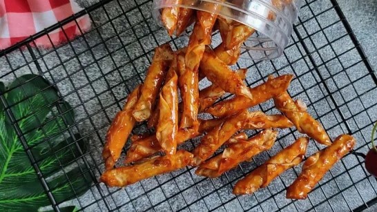 Rekomendasi 6 Kue Lebaran Renyah dari Kulit Lumpia yang Praktis Dibuat di Rumah